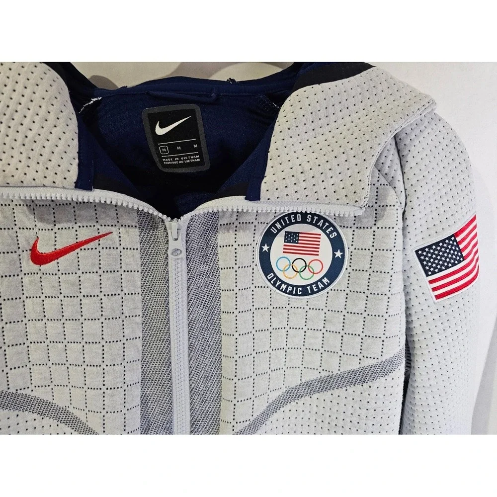 Nike Tech Fleece USA Olympic Team Grey Hoodie Womens Medium Full Zip CT2582-043
